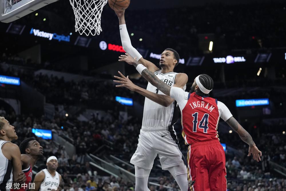 于一群富有 于一群富有